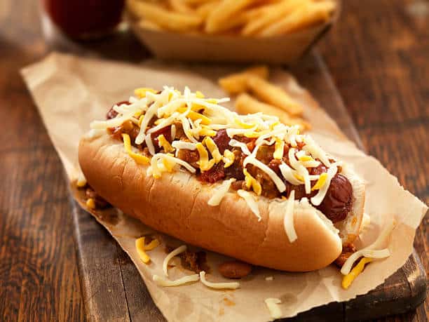 Aprenda fazer esse rápido cachorro quente tradicional