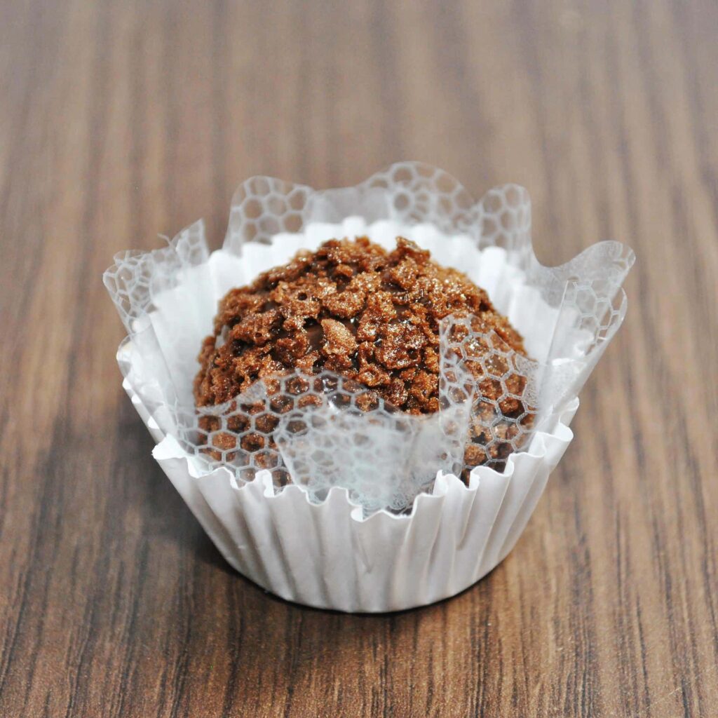 Aprenda fazer brigadeiro de colher com paçoca saudável