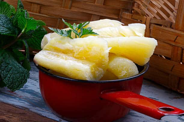 Experimente essa deliciosa mandioca cozida