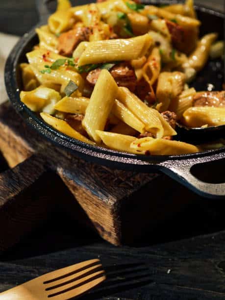 Experimente esse delicioso penne com berinjela