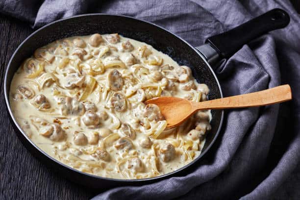 Saboreie esse delicioso molho de cogumelos