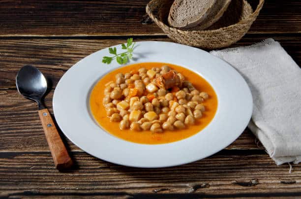 Faça hoje essa deliciosa sopa de grão de bico
