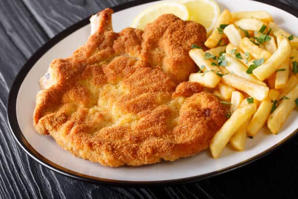 Aprenda fazer esse prático bife à milanesa